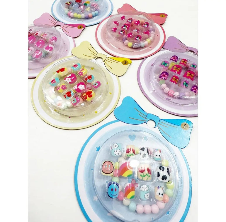 Press On Nail Set w/Bracelet